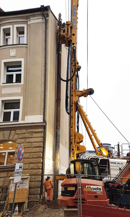 KLM Architekten Bürogebäude Mercateo Baugrube